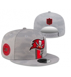 Tampa Bay Buccaneers Snapback Cap 25G020